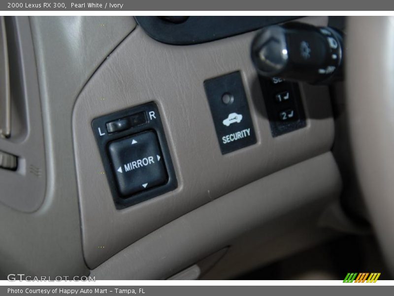 Pearl White / Ivory 2000 Lexus RX 300