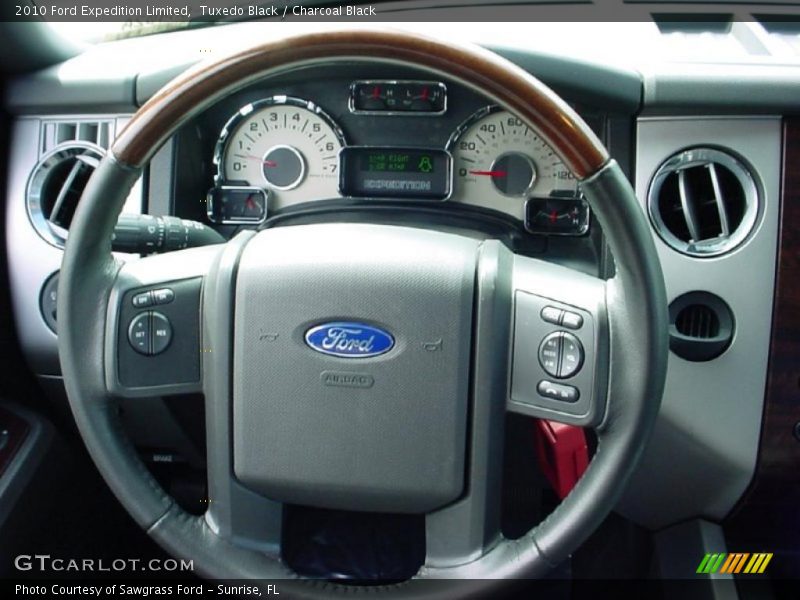 Tuxedo Black / Charcoal Black 2010 Ford Expedition Limited