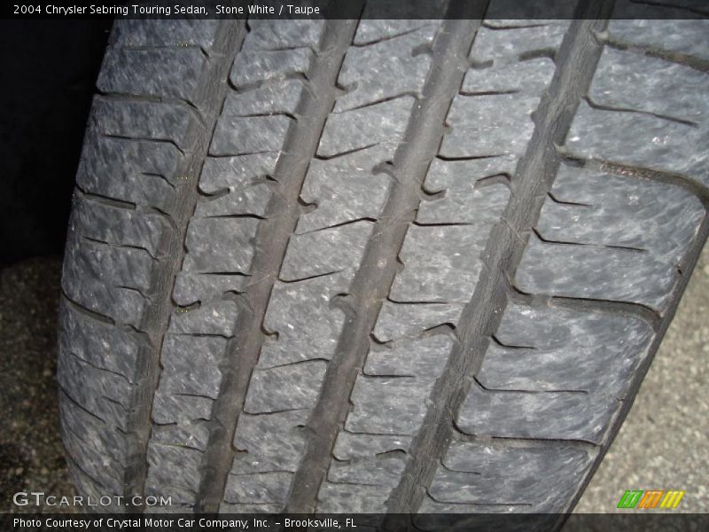 Stone White / Taupe 2004 Chrysler Sebring Touring Sedan
