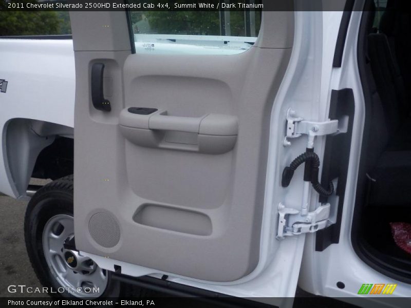 Summit White / Dark Titanium 2011 Chevrolet Silverado 2500HD Extended Cab 4x4