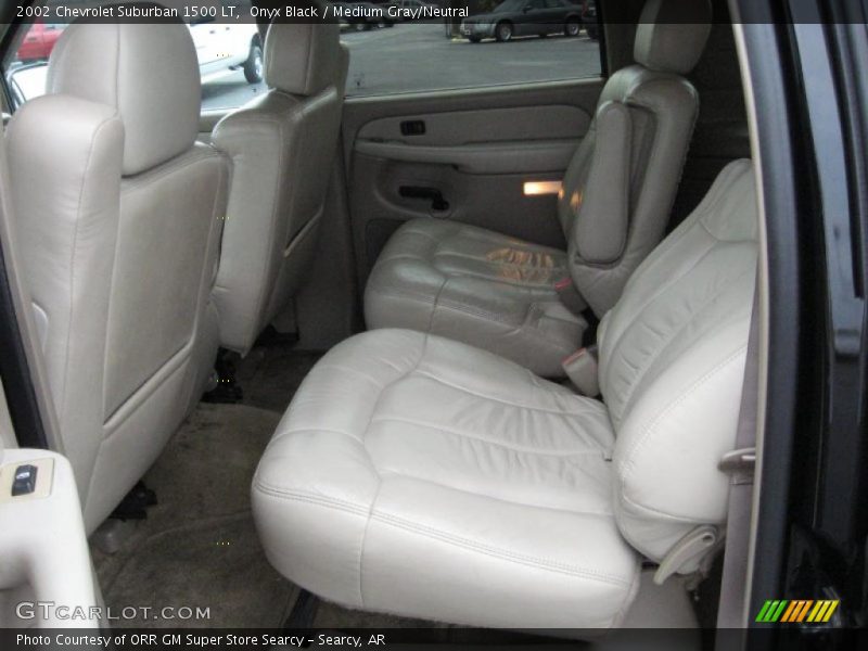 Onyx Black / Medium Gray/Neutral 2002 Chevrolet Suburban 1500 LT