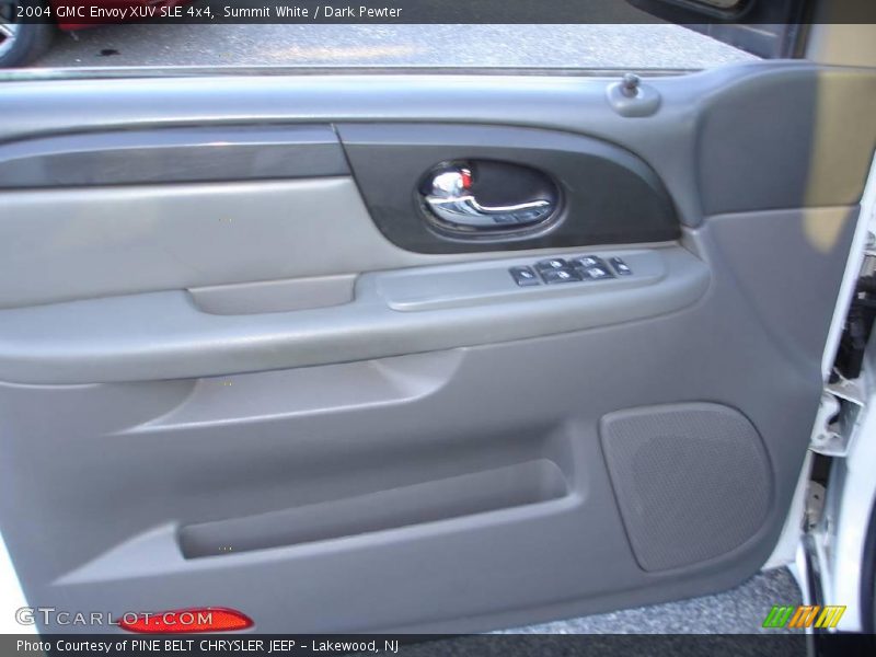 Summit White / Dark Pewter 2004 GMC Envoy XUV SLE 4x4
