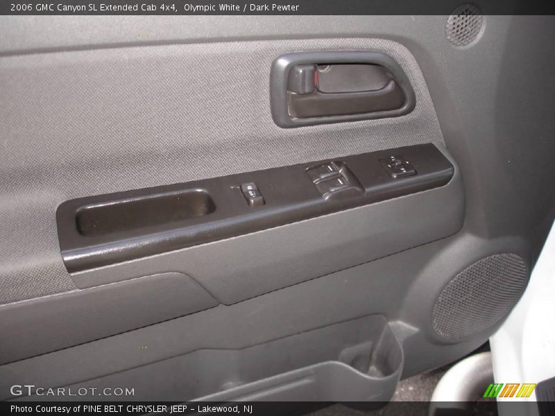 Olympic White / Dark Pewter 2006 GMC Canyon SL Extended Cab 4x4