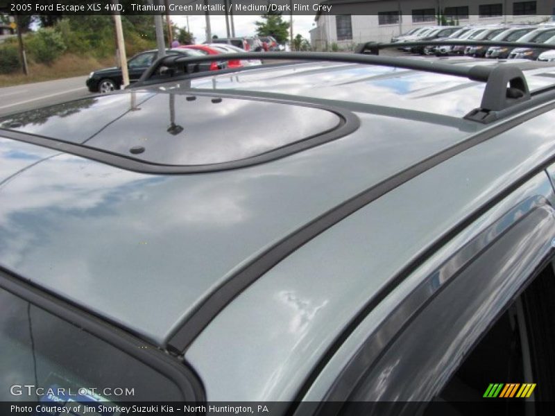 Titanium Green Metallic / Medium/Dark Flint Grey 2005 Ford Escape XLS 4WD