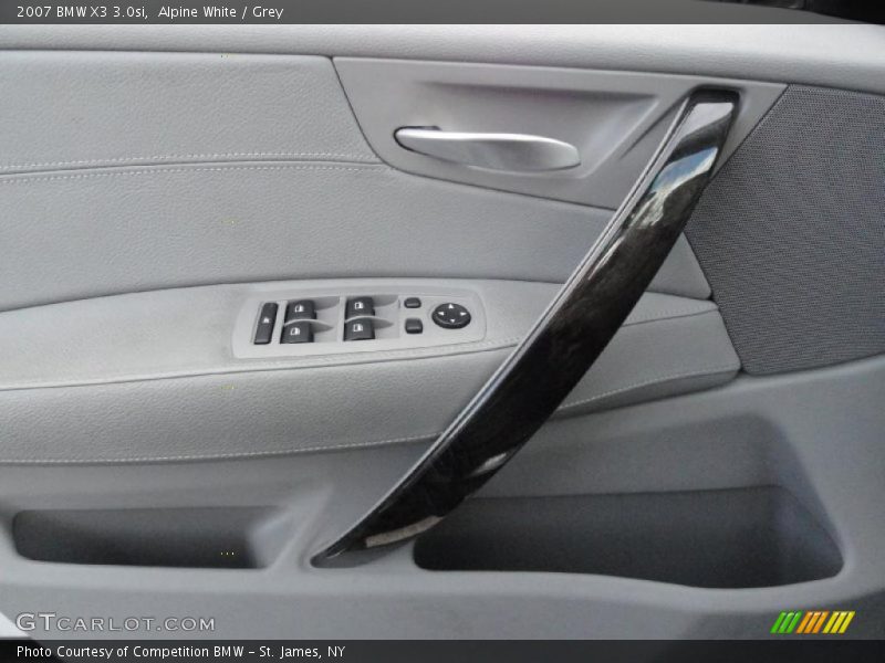 Alpine White / Grey 2007 BMW X3 3.0si