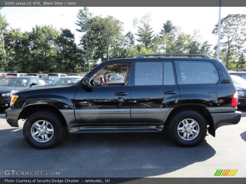 Black Onyx / Ivory 2000 Lexus LX 470