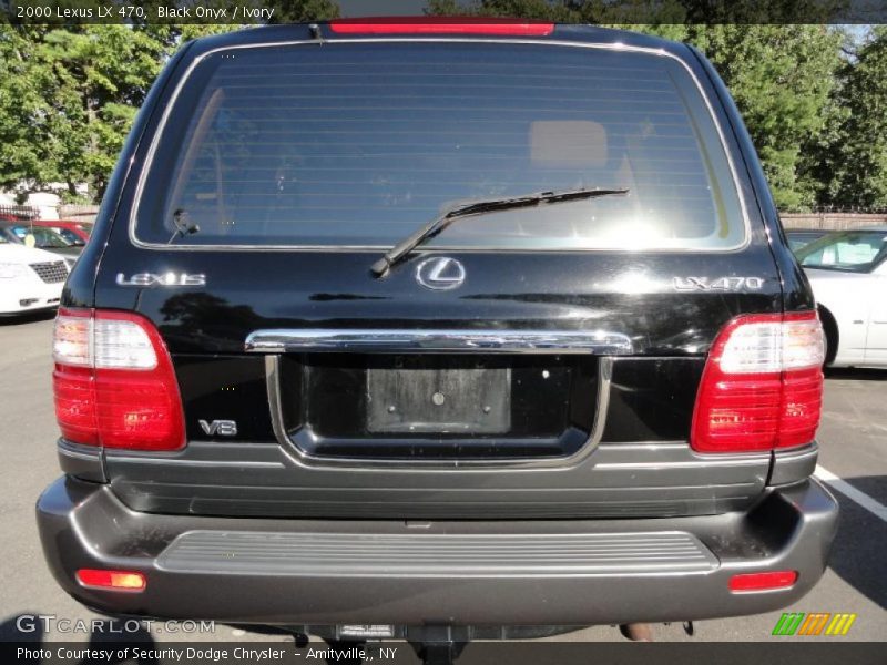 Black Onyx / Ivory 2000 Lexus LX 470