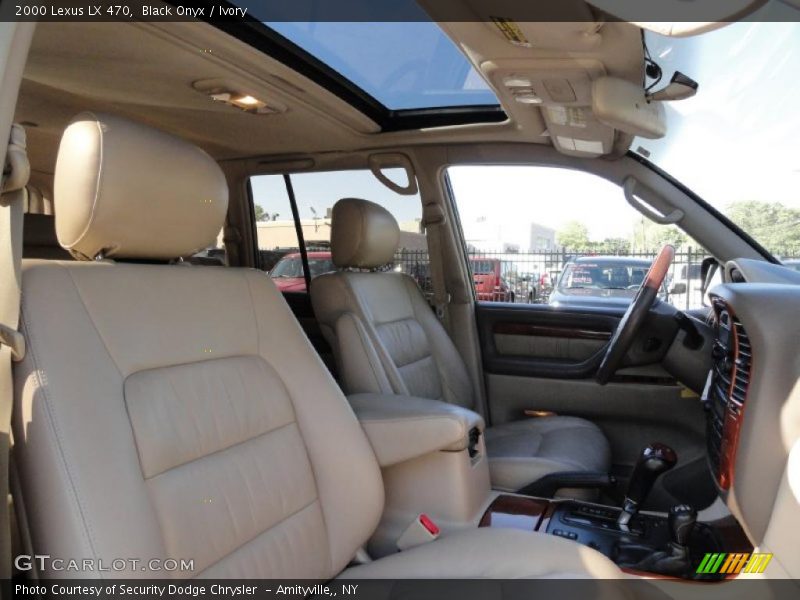 Black Onyx / Ivory 2000 Lexus LX 470