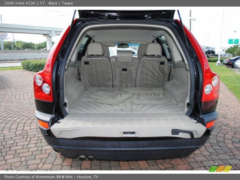 Black / Taupe 2006 Volvo XC90 2.5T