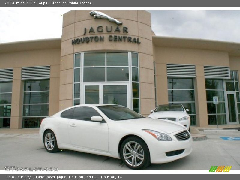 Moonlight White / Stone 2009 Infiniti G 37 Coupe