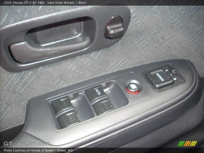 Satin Silver Metallic / Black 2005 Honda CR-V EX 4WD