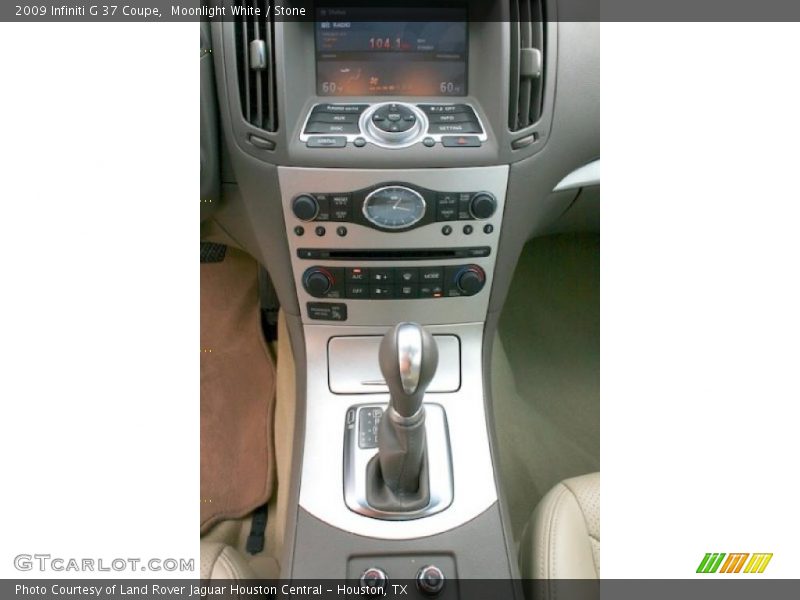 Moonlight White / Stone 2009 Infiniti G 37 Coupe