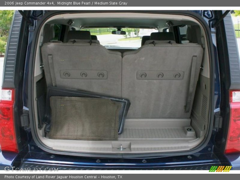 Midnight Blue Pearl / Medium Slate Gray 2006 Jeep Commander 4x4