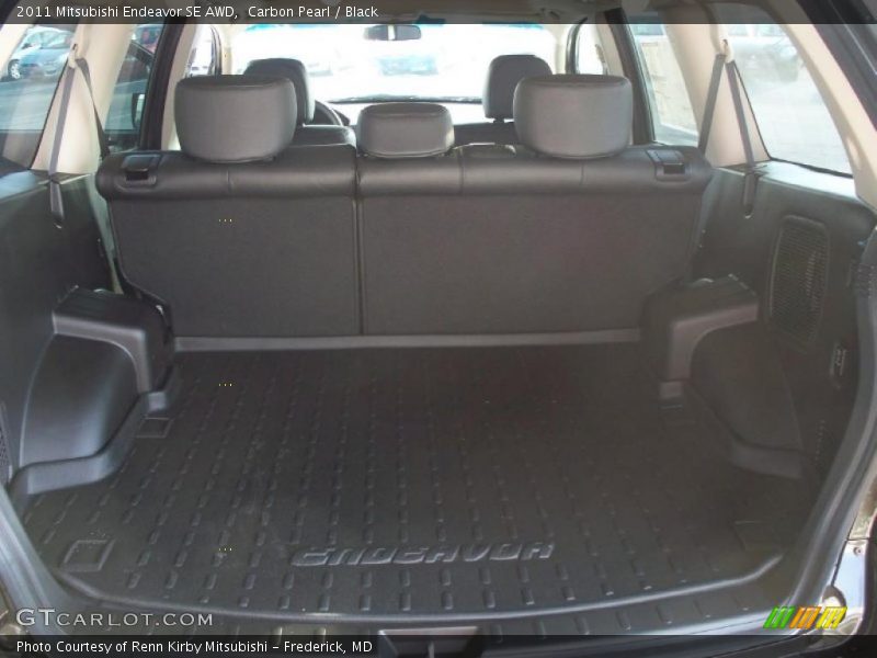Carbon Pearl / Black 2011 Mitsubishi Endeavor SE AWD