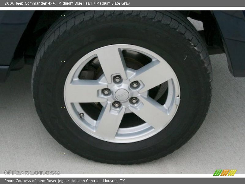 Midnight Blue Pearl / Medium Slate Gray 2006 Jeep Commander 4x4