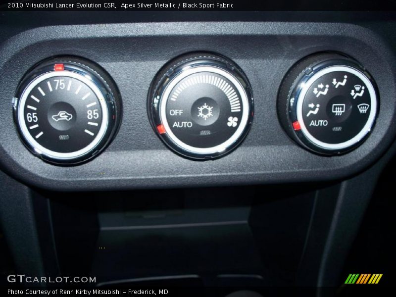 Apex Silver Metallic / Black Sport Fabric 2010 Mitsubishi Lancer Evolution GSR