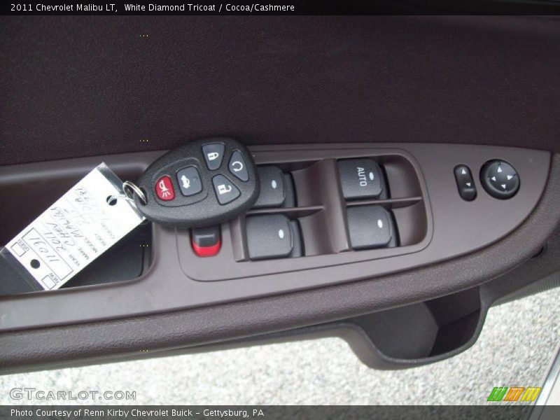 White Diamond Tricoat / Cocoa/Cashmere 2011 Chevrolet Malibu LT