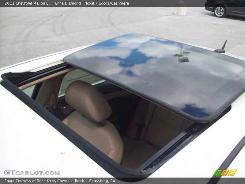 White Diamond Tricoat / Cocoa/Cashmere 2011 Chevrolet Malibu LT