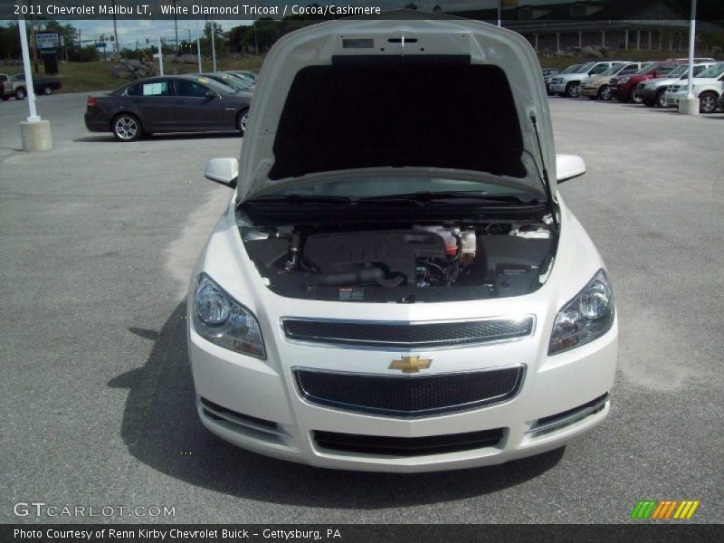 White Diamond Tricoat / Cocoa/Cashmere 2011 Chevrolet Malibu LT