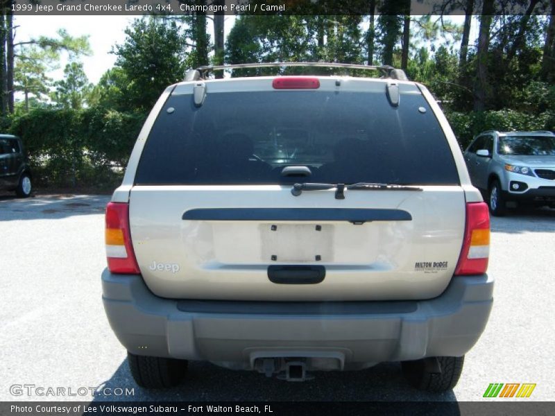 Champagne Pearl / Camel 1999 Jeep Grand Cherokee Laredo 4x4