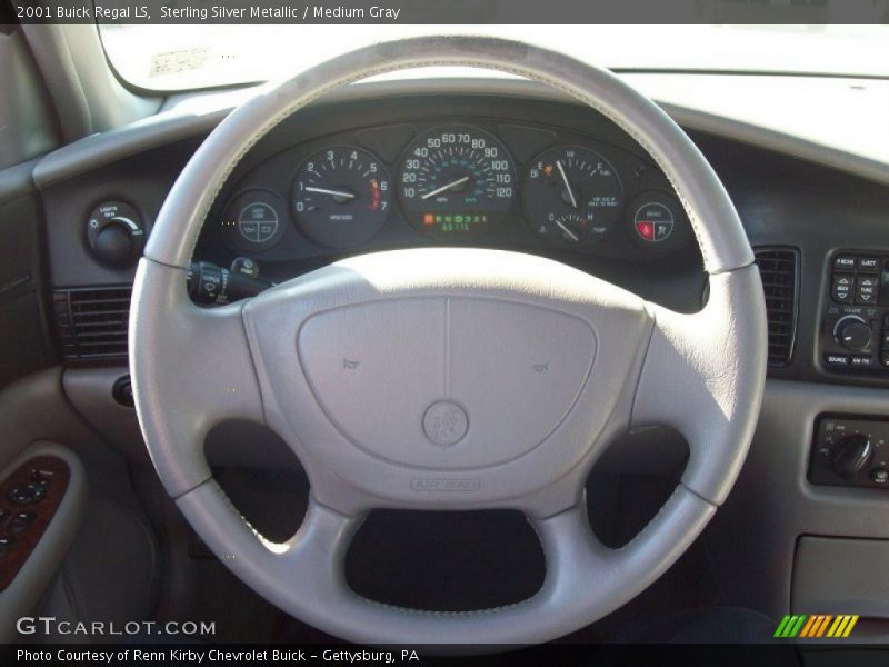 Sterling Silver Metallic / Medium Gray 2001 Buick Regal LS