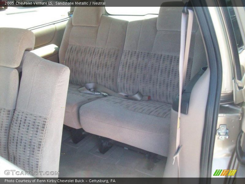 Sandstone Metallic / Neutral 2005 Chevrolet Venture LS