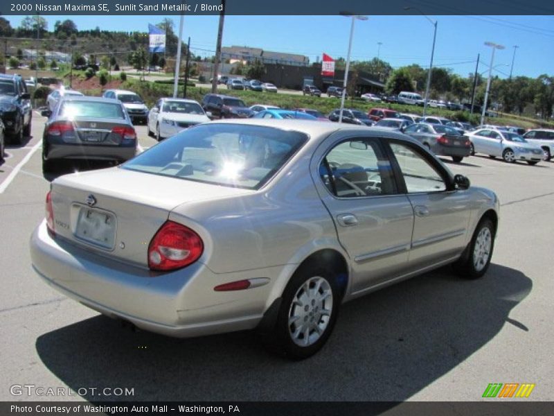 Sunlit Sand Metallic / Blond 2000 Nissan Maxima SE