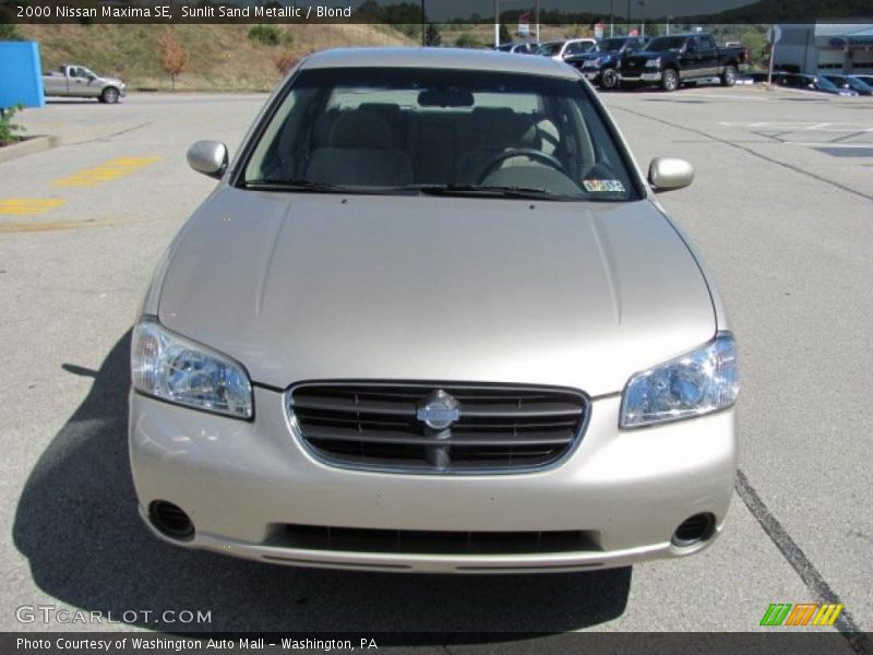 Sunlit Sand Metallic / Blond 2000 Nissan Maxima SE