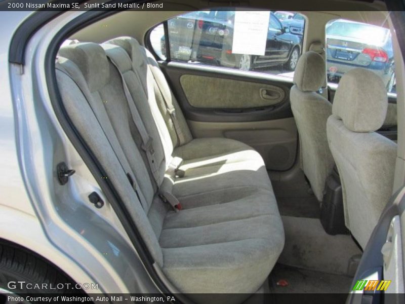 Sunlit Sand Metallic / Blond 2000 Nissan Maxima SE
