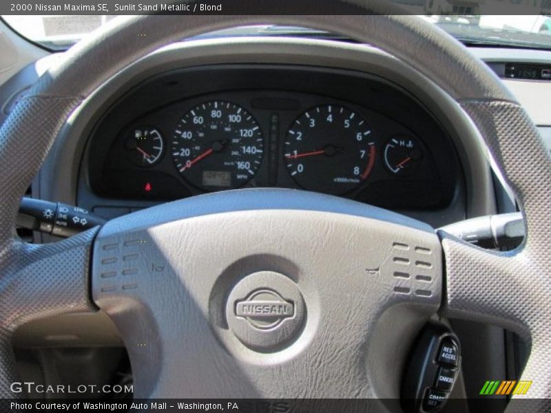 Sunlit Sand Metallic / Blond 2000 Nissan Maxima SE