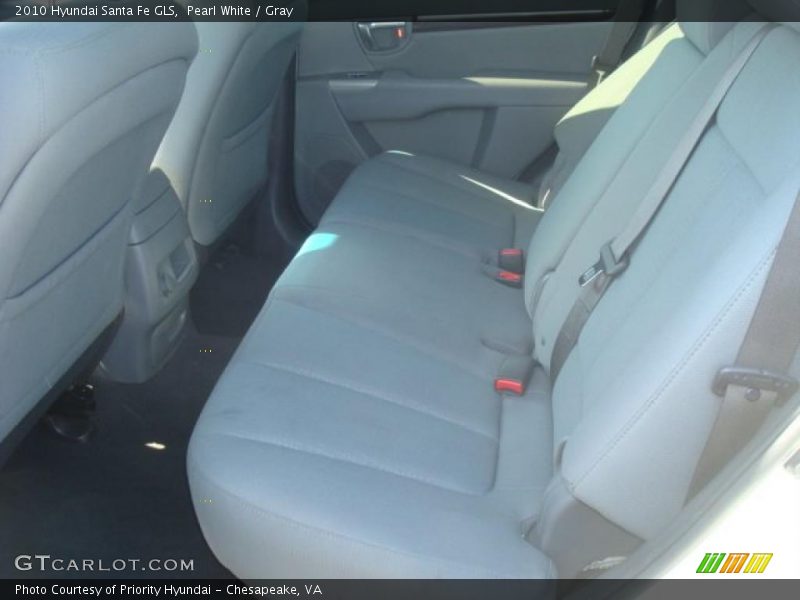 Pearl White / Gray 2010 Hyundai Santa Fe GLS