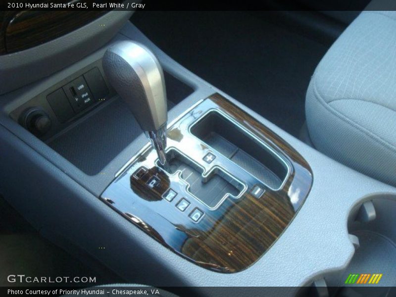 Pearl White / Gray 2010 Hyundai Santa Fe GLS