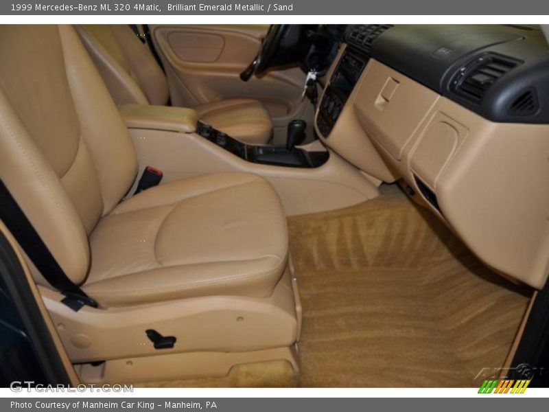 Brilliant Emerald Metallic / Sand 1999 Mercedes-Benz ML 320 4Matic