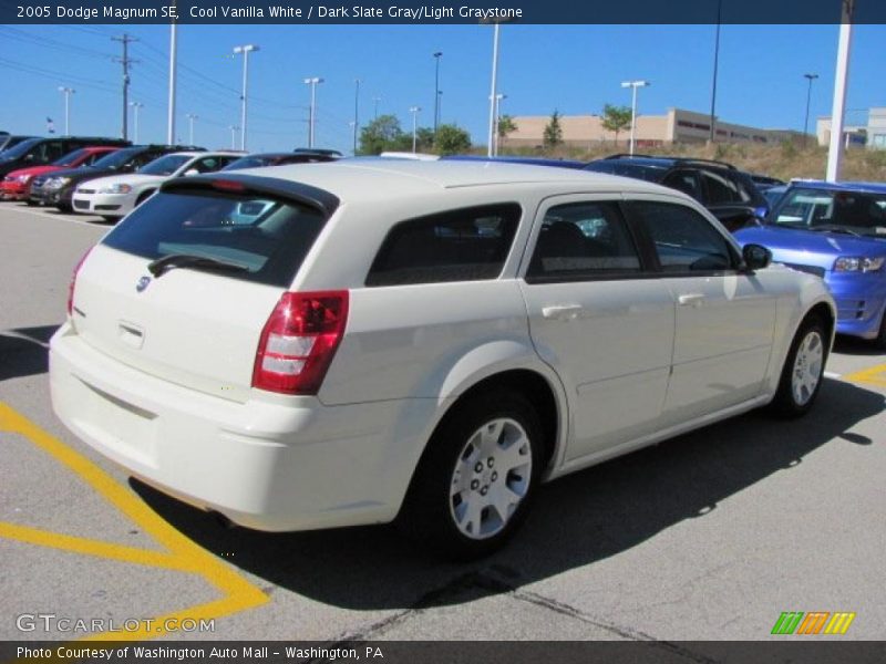 Cool Vanilla White / Dark Slate Gray/Light Graystone 2005 Dodge Magnum SE