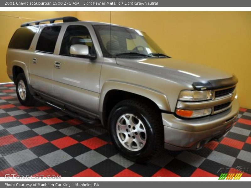 Light Pewter Metallic / Light Gray/Neutral 2001 Chevrolet Suburban 1500 Z71 4x4