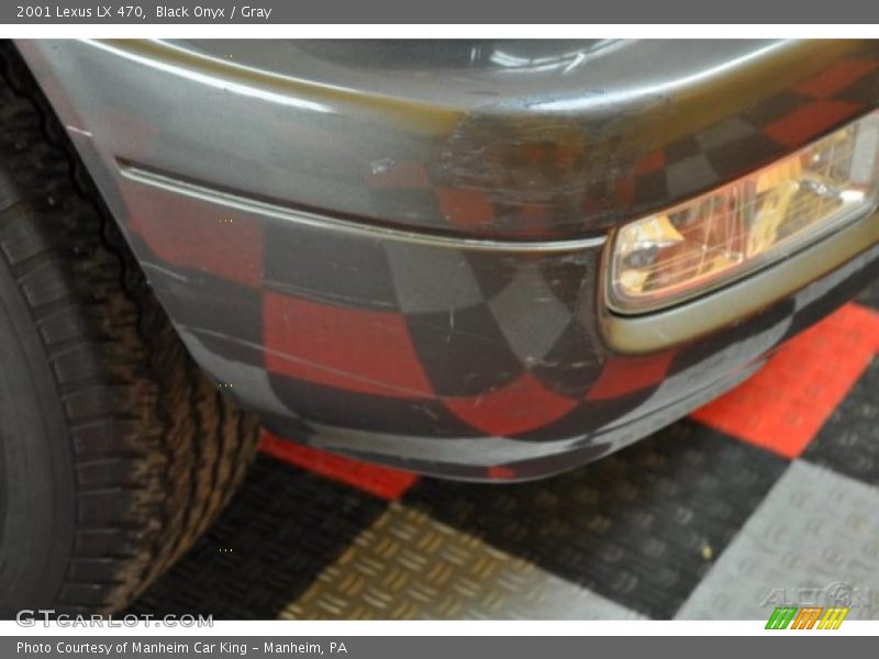 Black Onyx / Gray 2001 Lexus LX 470