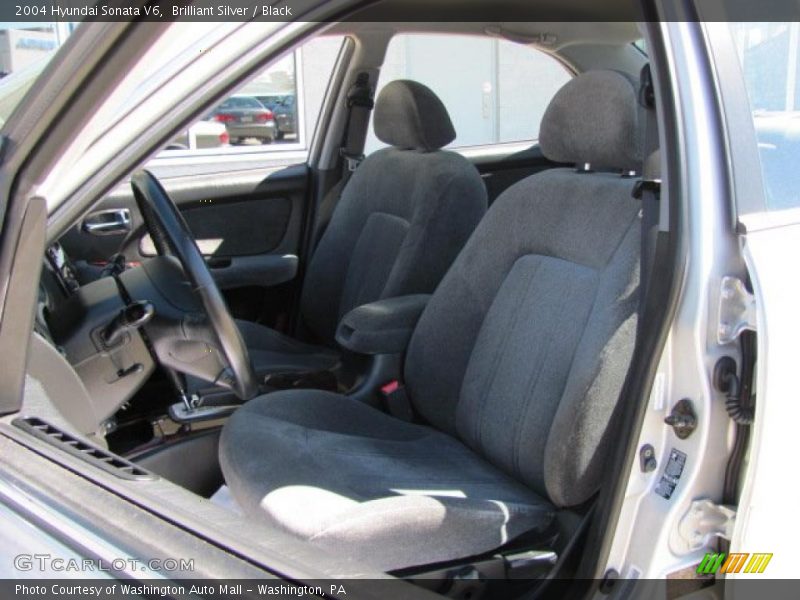 Brilliant Silver / Black 2004 Hyundai Sonata V6