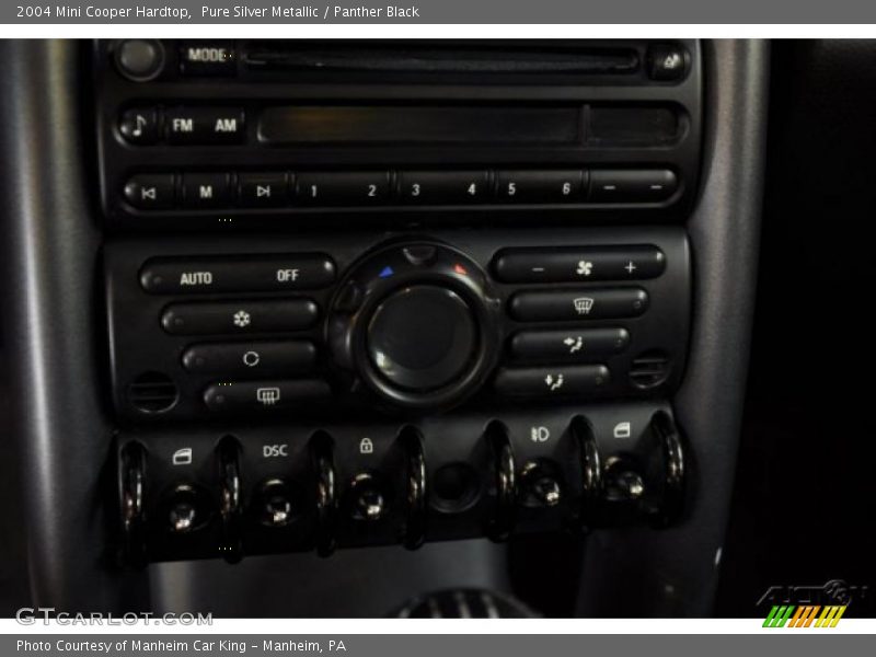Pure Silver Metallic / Panther Black 2004 Mini Cooper Hardtop