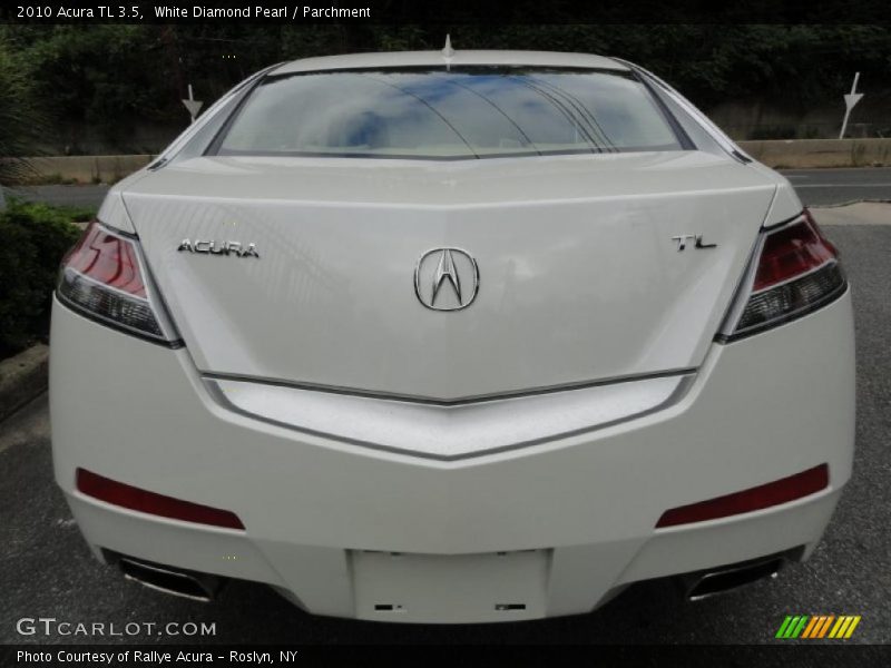 White Diamond Pearl / Parchment 2010 Acura TL 3.5