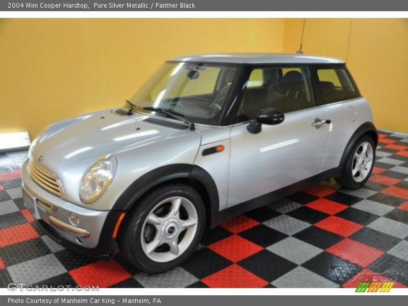 Pure Silver Metallic / Panther Black 2004 Mini Cooper Hardtop