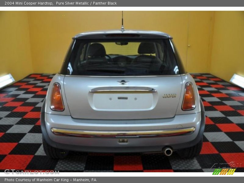 Pure Silver Metallic / Panther Black 2004 Mini Cooper Hardtop