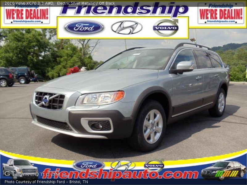 Electric Silver Metallic / Off Black 2010 Volvo XC70 3.2 AWD