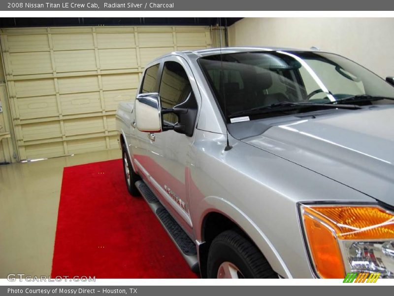 Radiant Silver / Charcoal 2008 Nissan Titan LE Crew Cab