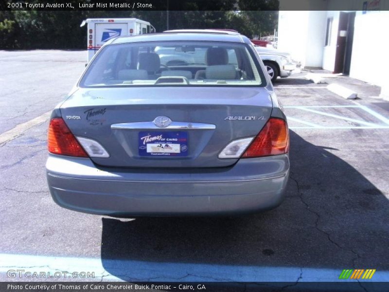 Lunar Mist Metallic / Stone 2001 Toyota Avalon XL