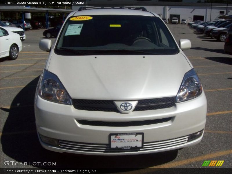 Natural White / Stone 2005 Toyota Sienna XLE