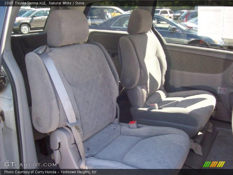 Natural White / Stone 2005 Toyota Sienna XLE