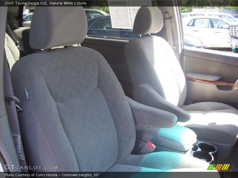 Natural White / Stone 2005 Toyota Sienna XLE
