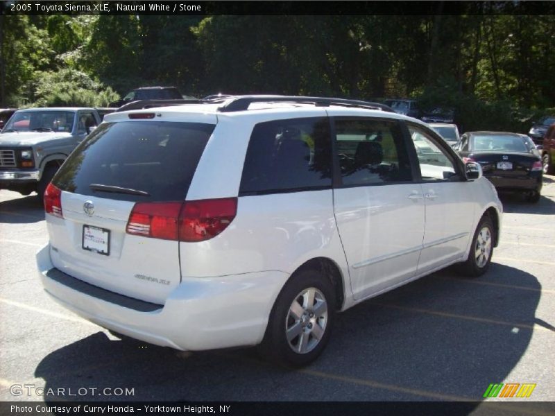 Natural White / Stone 2005 Toyota Sienna XLE