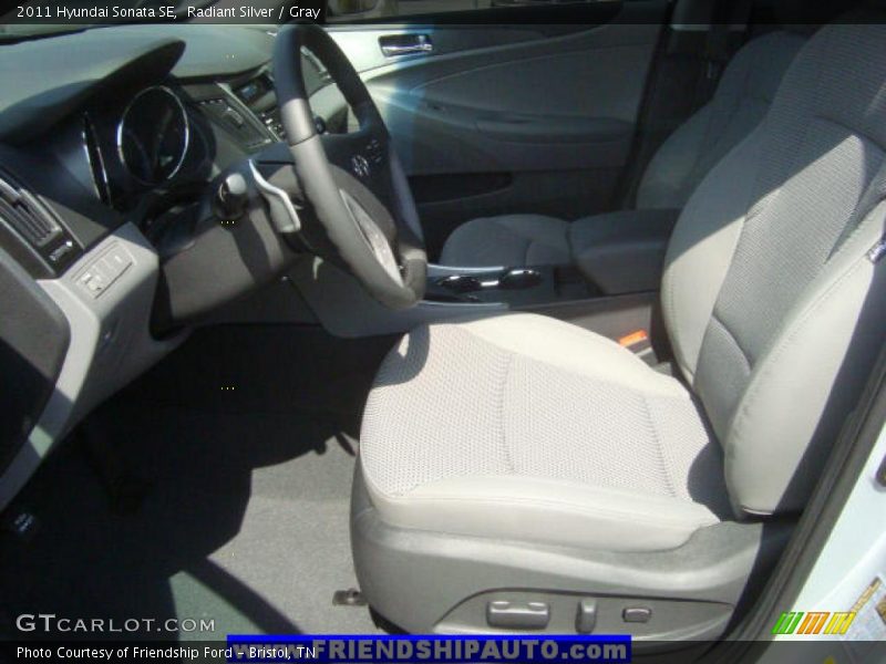 Radiant Silver / Gray 2011 Hyundai Sonata SE