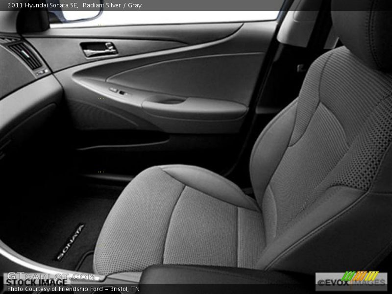 Radiant Silver / Gray 2011 Hyundai Sonata SE